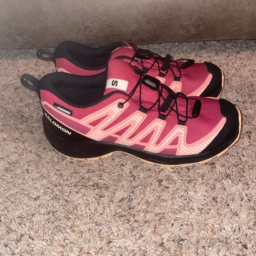 Salomon XA Pro V8 Waterproof Trail Shoes - Kids' 3